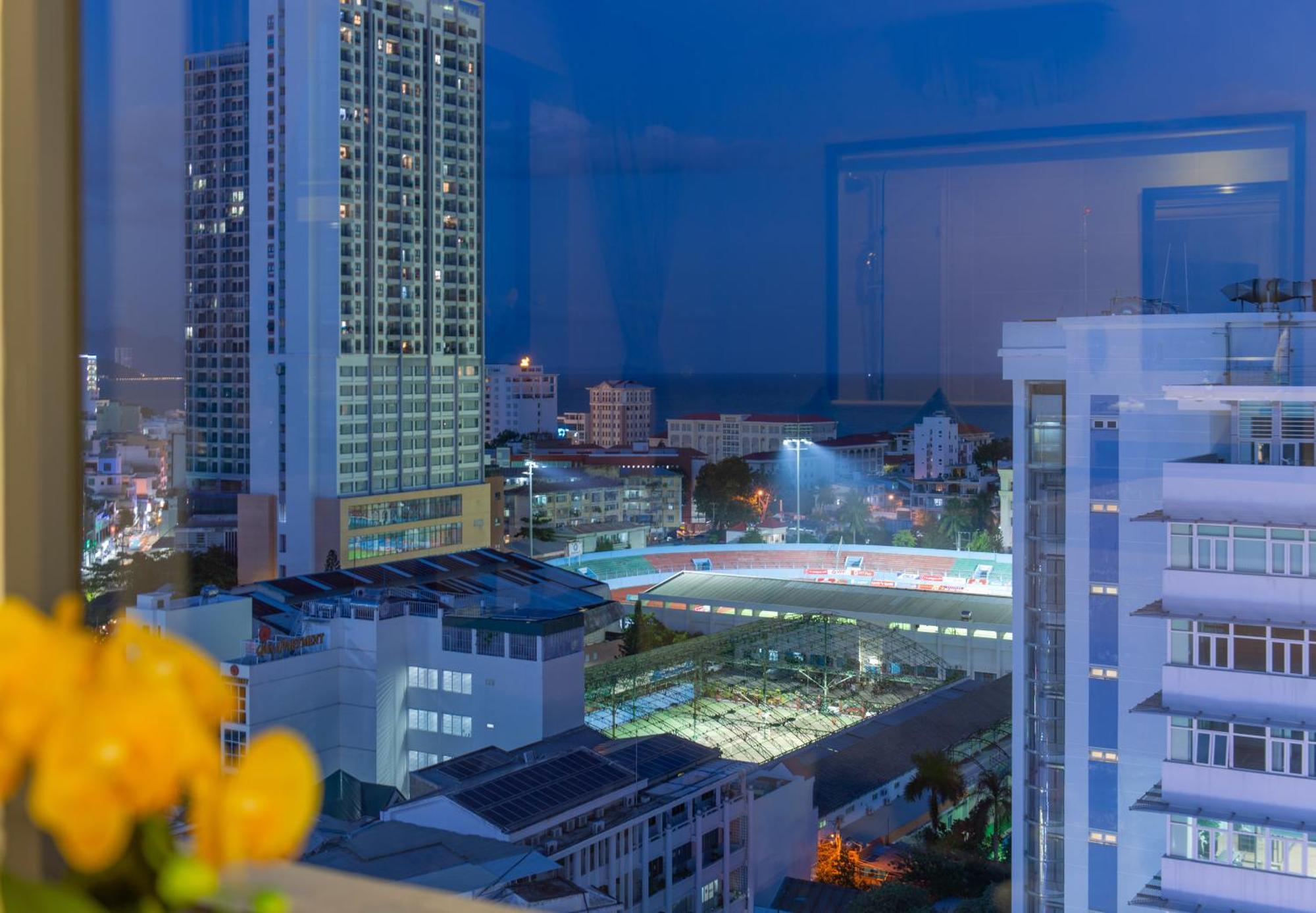 Florida Hotel Nha Trang Exterior photo